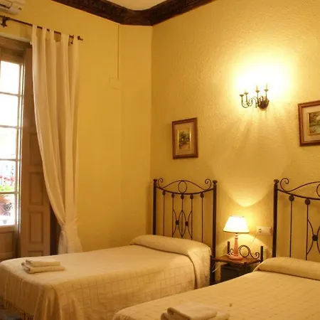 Gogh Apartment Seville