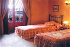 Apartment Gogh *